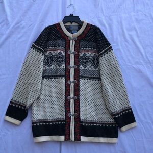 Vintage Squaw Valley 100% Wool Nordic Fair Isle Silver Clasp Cardigan Sweater